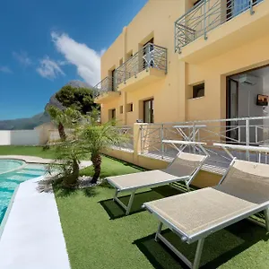  Apartahotel Le Piscine